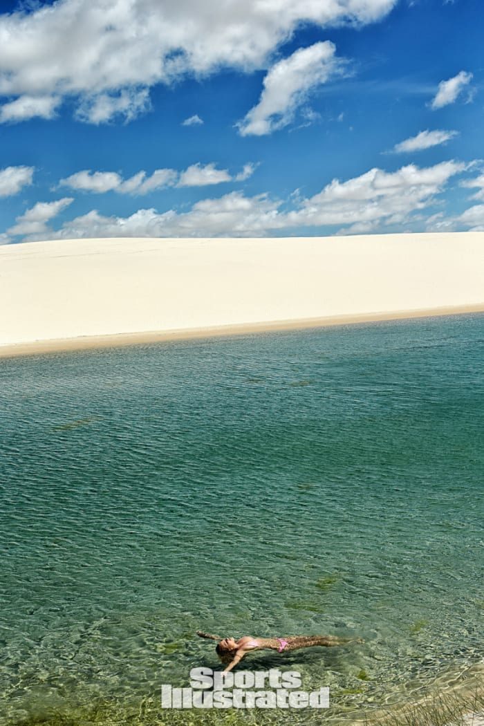 valerie van der graaf 2014 premium photo op44-84825-rawfinal.jpg